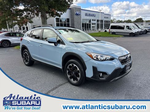 Used 2021 Subaru Crosstrek 2.0i Premium image 1