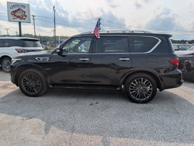 Used 2023 INFINITI QX80 Sensory w/ Cargo Package AWD/4WD image 2