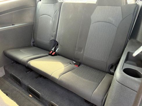 Used 2016 Chevrolet Traverse LT AWD/4WD image 8