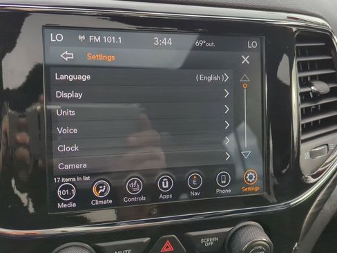 Used 2022 Jeep Grand Cherokee Laredo X image 20