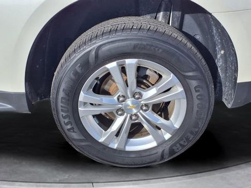 Certified 2015 Chevrolet Equinox LT w/ Driver Convenience Package image 18