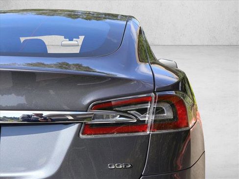 Used 2017 Tesla Model S 100D AWD/4WD image 8