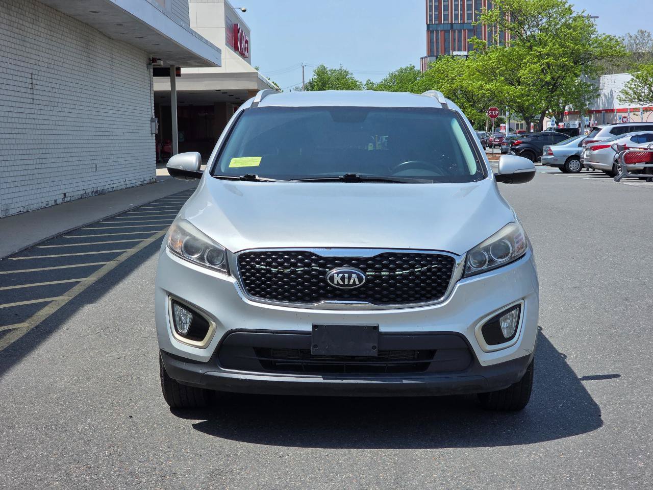 Used 2016 Kia Sorento AWD w/ LX Convenience Package image 2