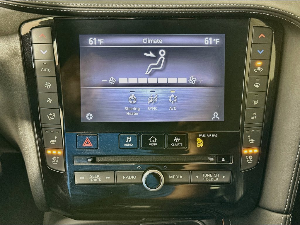 Used 2023 INFINITI QX50 Sport AWD/4WD image 16