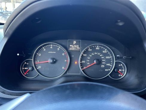 Used 2014 Subaru Outback 2.5i Premium image 25