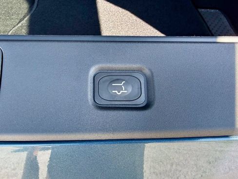 New 2027 Ford Expedition Platinum w/ Driver's Package AWD/4WD image 22
