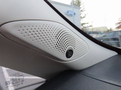 Used 2020 Ford EcoSport Titanium image 13