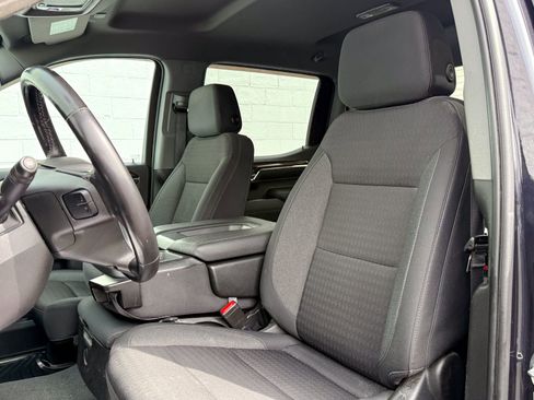 Used 2022 Chevrolet Silverado 1500 LT image 16