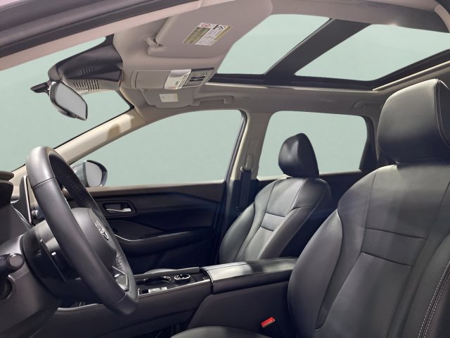 Certified 2023 Nissan Rogue SL AWD/4WD image 22