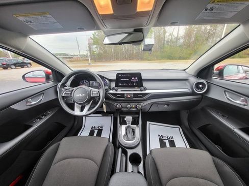 Used 2023 Kia Forte LXS image 14