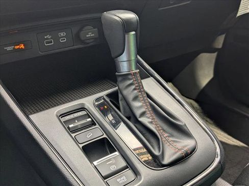 Used 2025 Honda CR-V Sport image 11