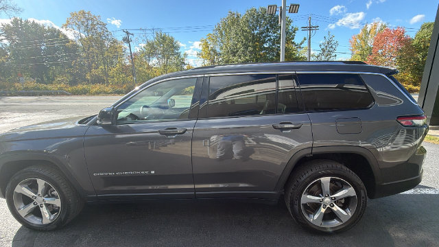 Used 2021 Jeep Grand Cherokee L Limited AWD/4WD image 8