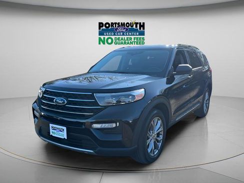 Used 2023 Ford Explorer XLT w/ Equipment Group 202A AWD/4WD image 16