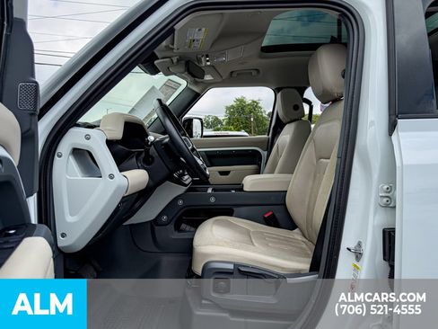 Used 2020 Land Rover Defender 110 S AWD/4WD image 21