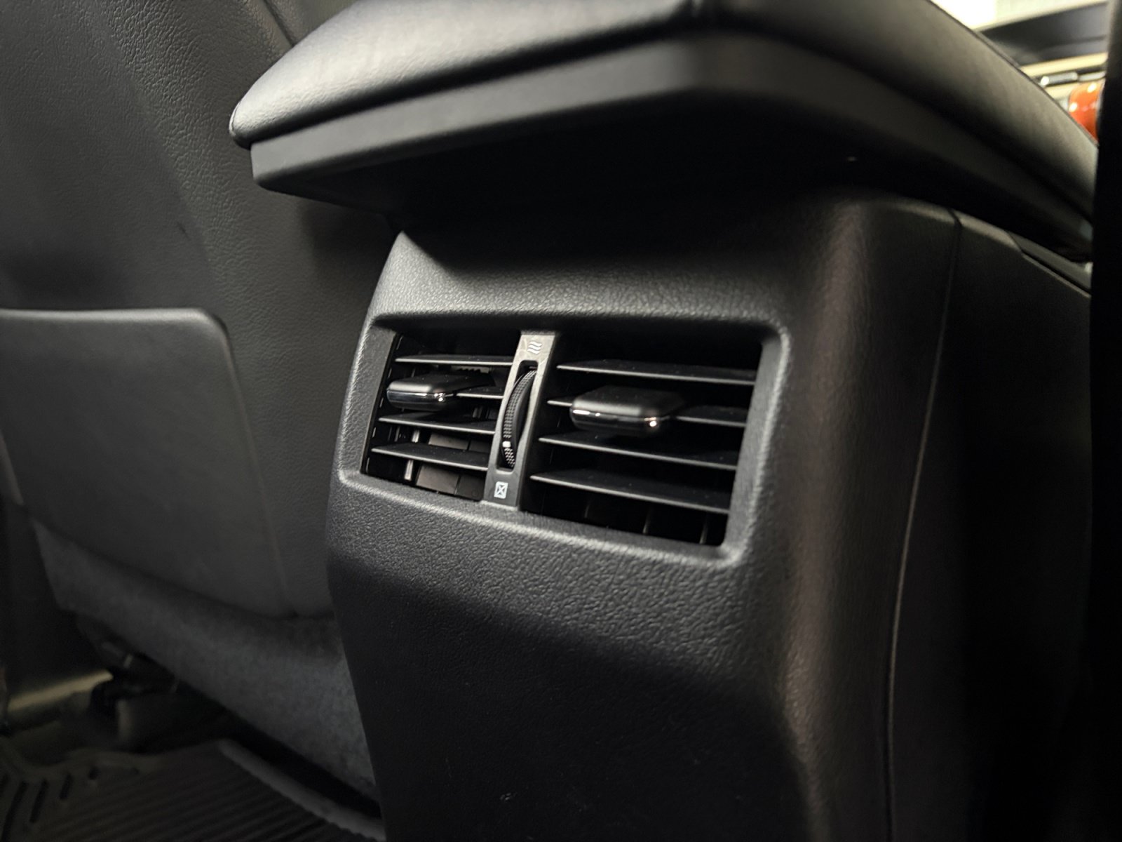 Used 2011 Lexus RX 350 AWD w/ Premium Pkg image 30
