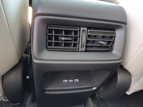 Used 2024 Honda CR-V EX-L image 13