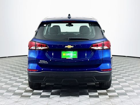 Used 2022 Chevrolet Equinox LS w/ LPO, Floor Liner Package FWD image 8