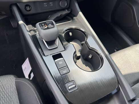 New 2026 Nissan Rogue SV FWD image 9