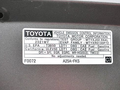 Used 2021 Toyota RAV4 XLE image 34