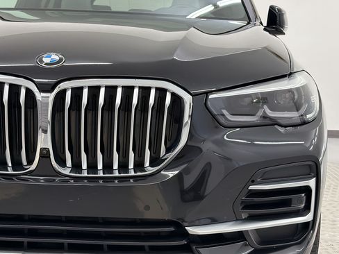 Used 2023 BMW X5 xDrive40i w/ Premium Package AWD/4WD image 12