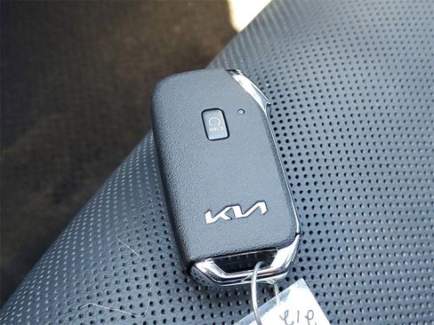 Used 2023 Kia Stinger GT-Line w/ Sun & Sound Package image 32