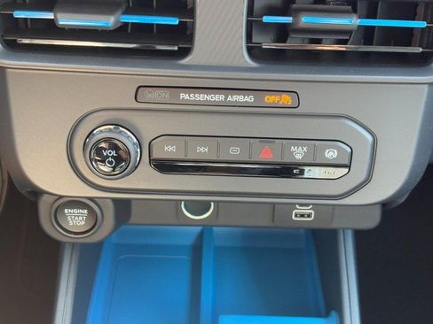 New 2026 Ford Maverick XLT w/ Equipment Group 301A AWD/4WD image 23