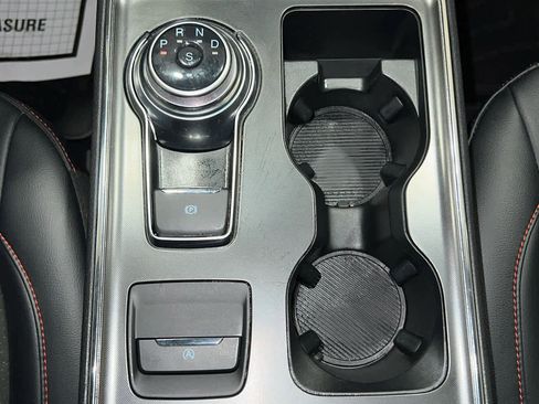 Used 2022 Ford Edge ST-Line w/ Class II Trailer Tow Package image 30