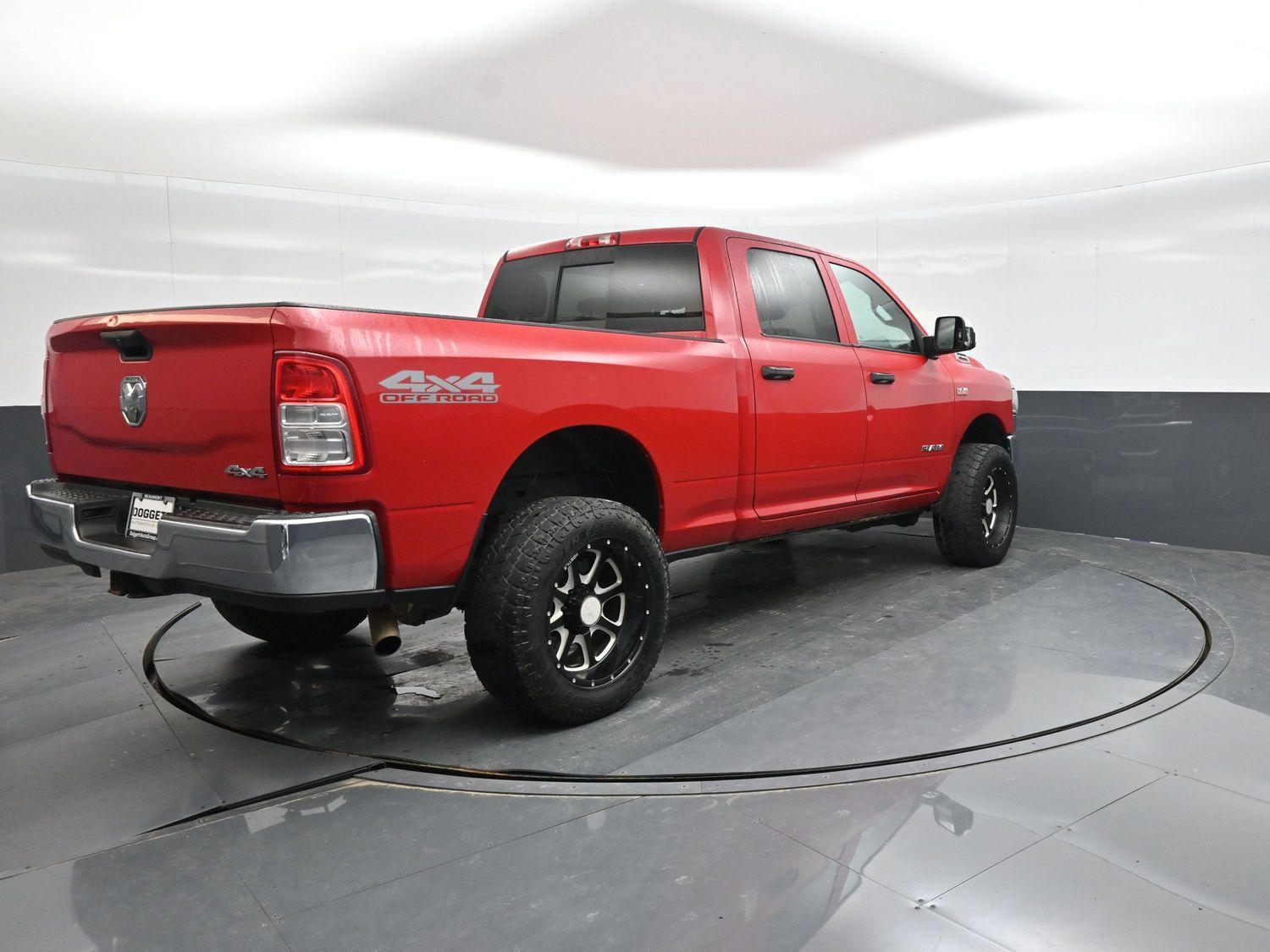 Used 2021 RAM 2500 Tradesman AWD/4WD image 9