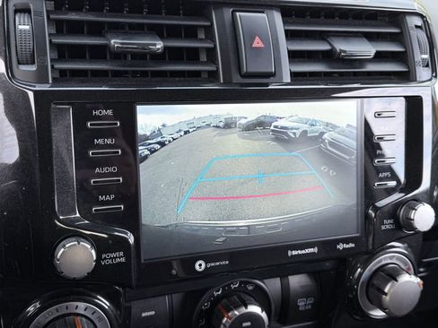 Used 2024 Toyota 4Runner TRD Off-Road Premium image 27