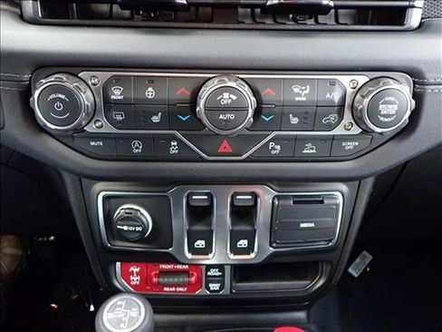 New 2026 Jeep Wrangler Rubicon image 19