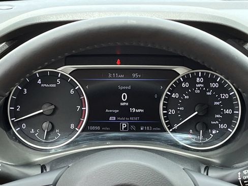 Used 2024 Nissan Sentra SV w/ SV Premium Package FWD image 13