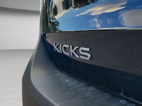 New 2026 Nissan Kicks SV w/ SV Premium Package image 7