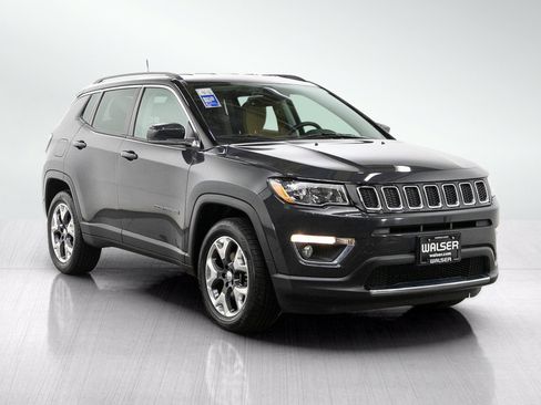 Used 2018 Jeep Compass Limited AWD/4WD image 7