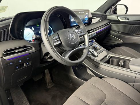 Used 2025 Hyundai Palisade Calligraphy image 23