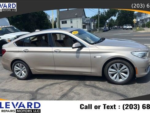 Used 2012 BMW 535i xDrive AWD/4WD image 8