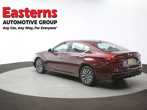 Used 2023 Nissan Altima 2.5 SV FWD image 63
