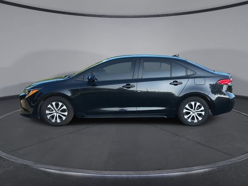 Used 2022 Toyota Corolla LE FWD image 5