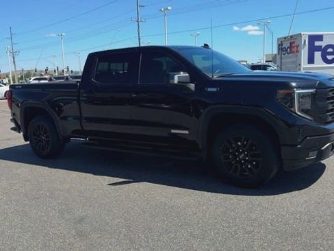 Used 2025 GMC Sierra 1500 Elevation w/ Elevation Premium Package AWD/4WD image 2