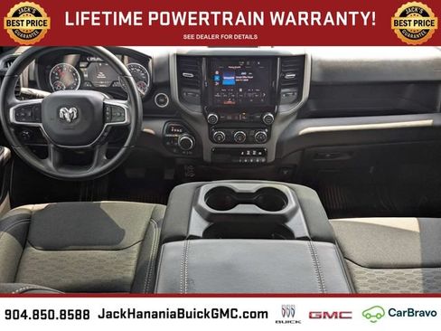 Used 2025 RAM 1500 Warlock AWD/4WD image 15