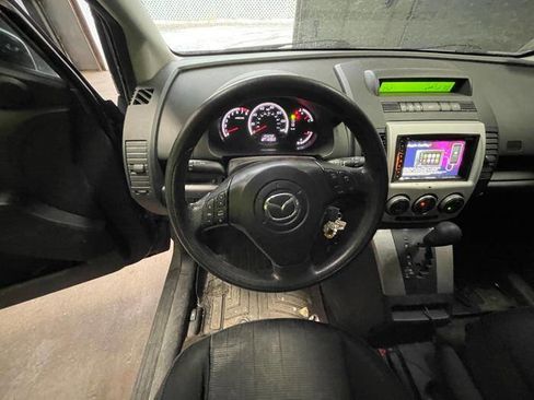 Used 2010 MAZDA MAZDA5 Grand Touring image 29