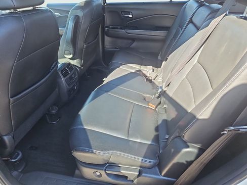 Used 2019 Honda Pilot EX-L image 33