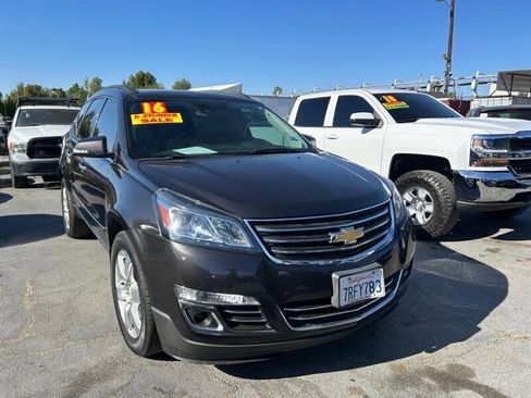 Used 2016 Chevrolet Traverse LTZ FWD image 31