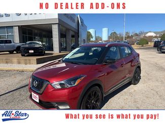 Used 2019 Nissan Kicks SR w/ SR Premium Package video 1