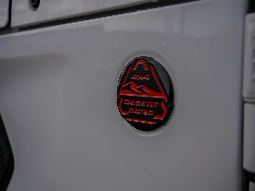 Used 2021 Jeep Gladiator Mojave AWD/4WD image 33