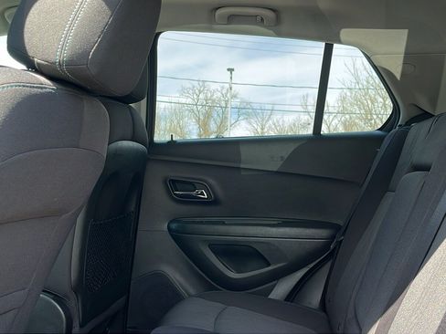 Used 2016 Chevrolet Trax LT w/ LPO, Protection Package AWD/4WD image 22