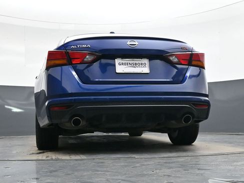 Used 2024 Nissan Altima 2.5 SR image 40