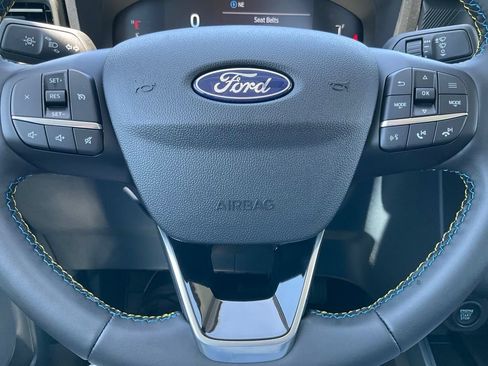 New 2026 Ford Maverick Lobo AWD/4WD image 40