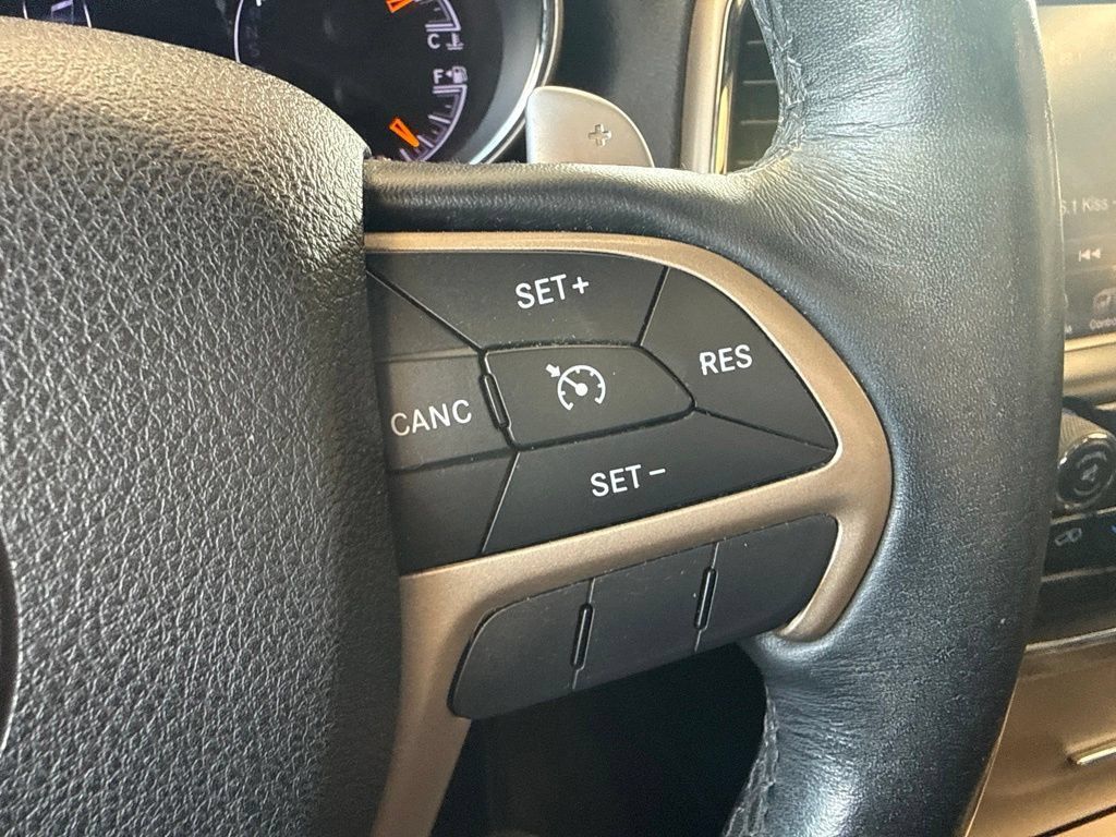 Used 2015 Jeep Grand Cherokee Limited AWD/4WD image 20