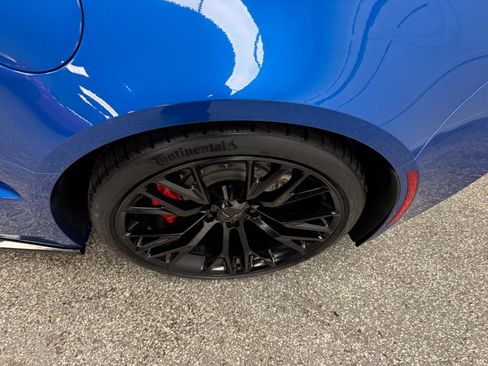 Used 2016 Chevrolet Corvette Z06 w/ 2LZ Preferred Equipment Group RWD image 29