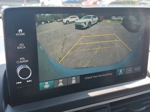 Used 2023 Honda Pilot Touring image 20